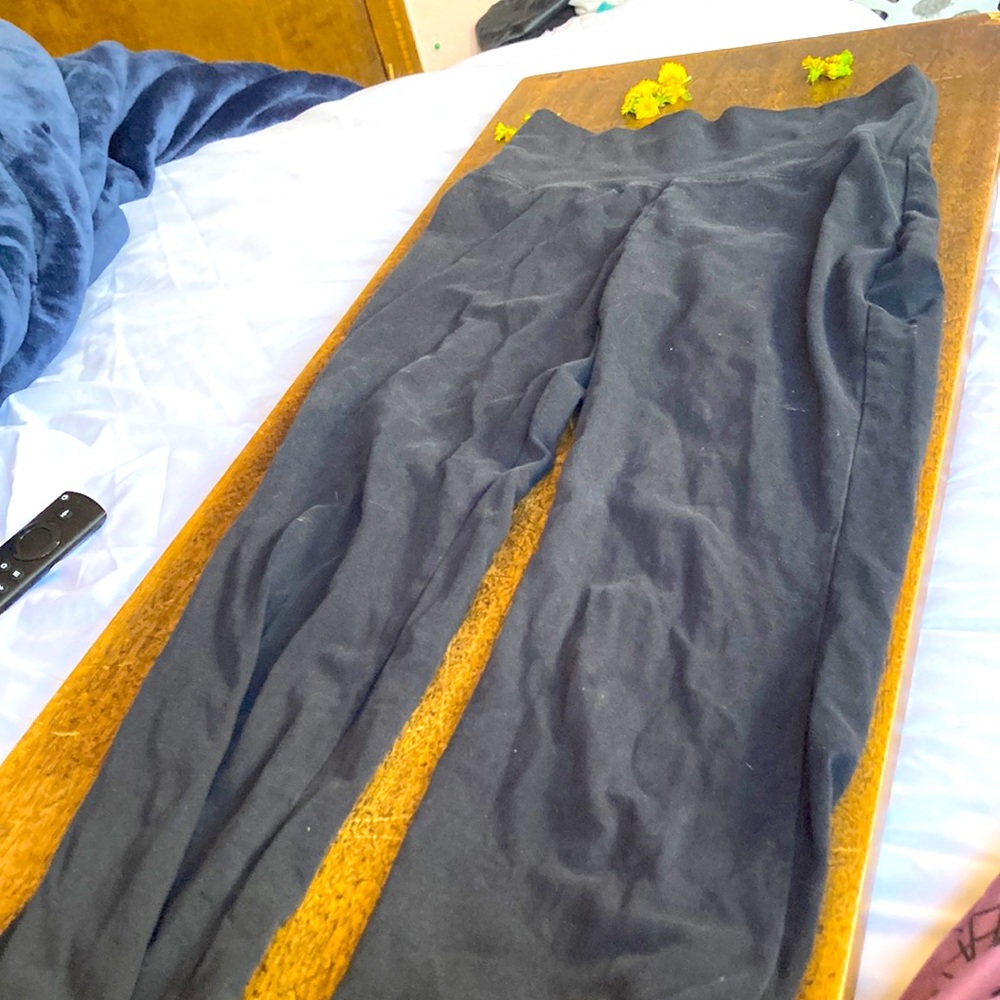 Black sweat pants